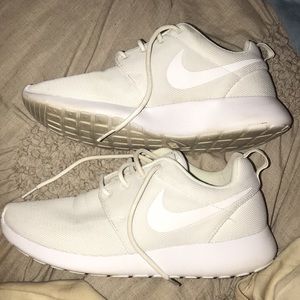 white roshes 2